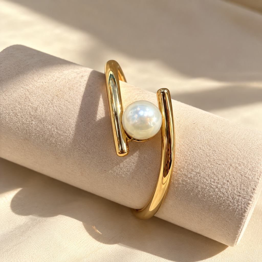 Pearl Hinge Bold Kada