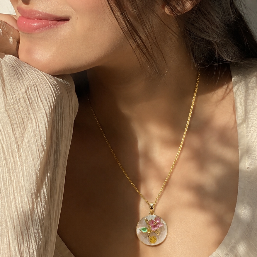 Rosé Necklace